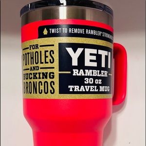 Yeti 30 oz Tumbler Bimini Pink